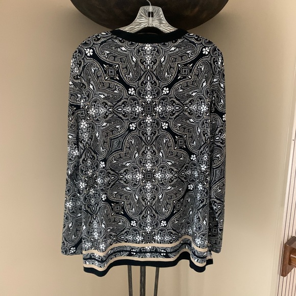 Susan Graver Tunic - Picture 2 of 3